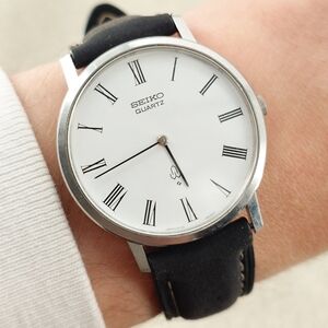 Seiko Chariot 4130-9001 Vintage 1970s JDM Men's Dress Watch 33mm Roman Dial Rare